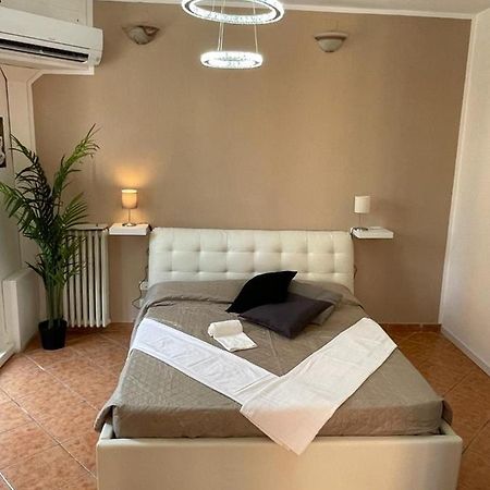 Destiny Home 2 Verona - Piazza Isolo Екстер'єр фото